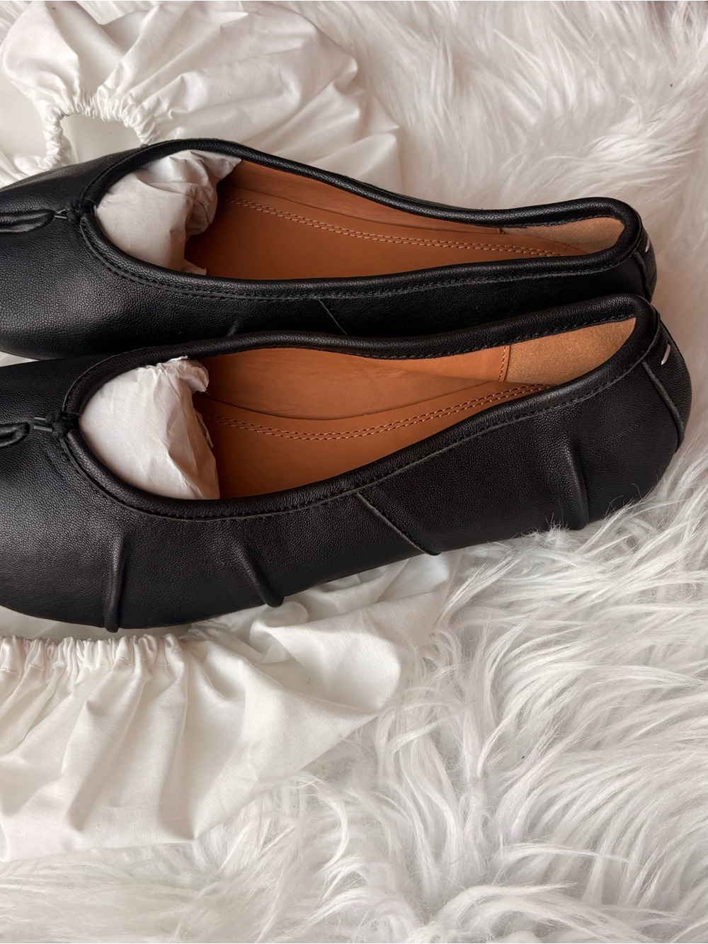 Maison Margiela Black Leather Ballet Tabi Flats - Picture 5 of 7